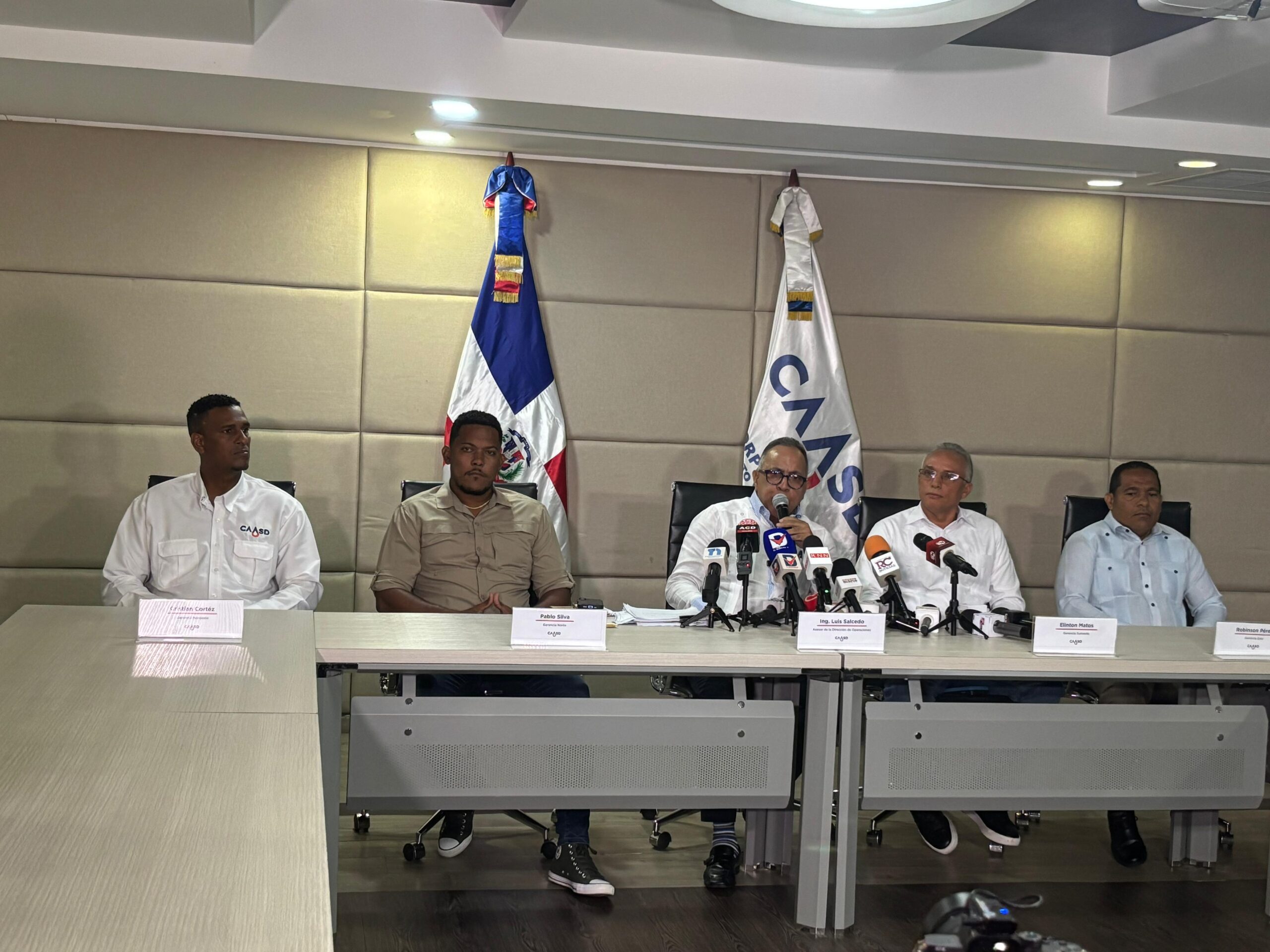CAASD acelera rehabilitación de acueductos del GSD y amplía red de distribución