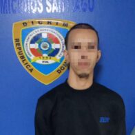 Se entrega a la Policía presunto implicado en muerte de joven en Santiago