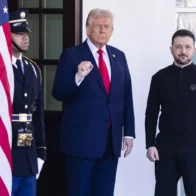 Zelenski teme que Rusia está engañando a Trump, que sigue acercándose al Kremlin