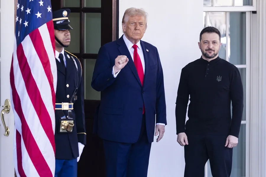 Zelenski teme que Rusia está engañando a Trump, que sigue acercándose al Kremlin