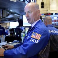 Wall Street a la baja pero con leves cambios tras conocerse la llamada entre Trump y Xi