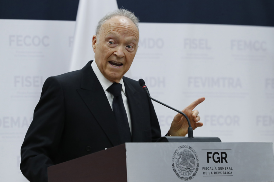 El fiscal de México vaticina "largo periodo" de reformas al sistema de justicia