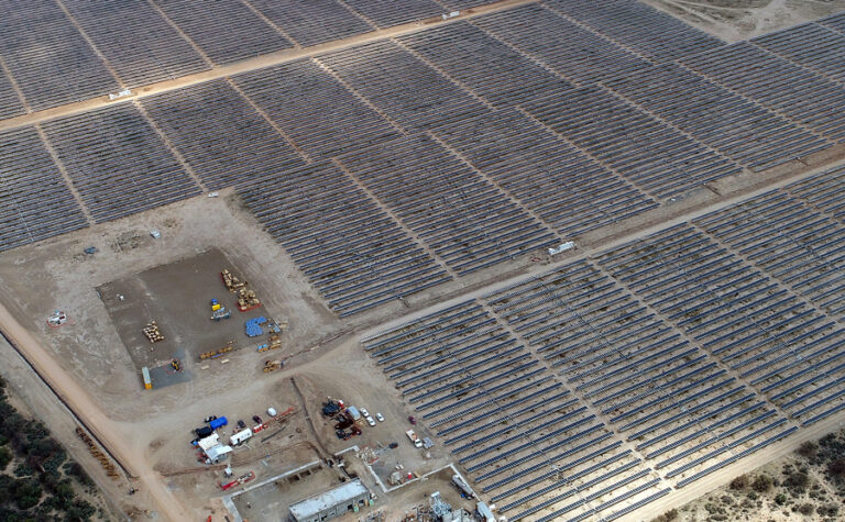 La energía solar crecerá un 13 % en Latinoamérica en 2025 con tecnología china