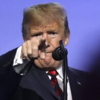 Trump despliega dos submarinos nucleares ante las "provocadoras declaraciones" de Medvédev
