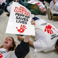 ONU: Cuatro millones de personas podrían morir de sida por los recortes de EEUU para 2030
