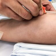 Familia solicita donantes de plaquetas para niño en Santiago