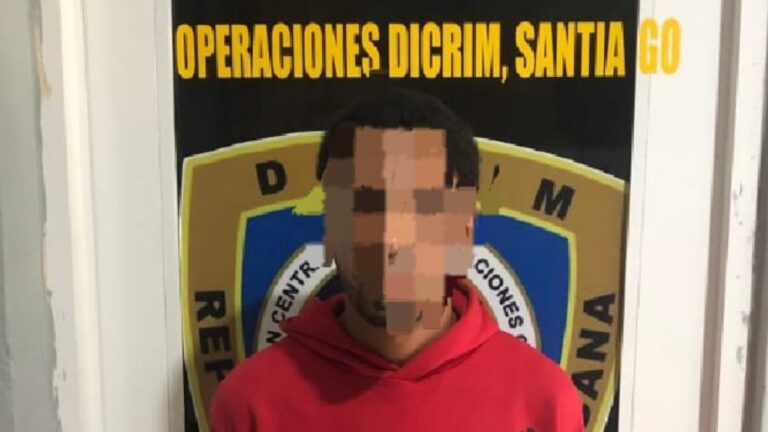 PN apresa a presunto implicado en violento asalto a mano armada en Santiago 8 | Noticias de hoy en República Dominicana PN apresa a presunto implicado en violento asalto a mano armada en Santiago