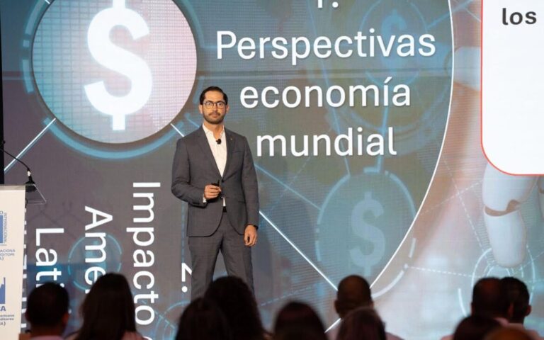 Joel González, jefe del Departamento de Política Monetaria del Banco Central.
