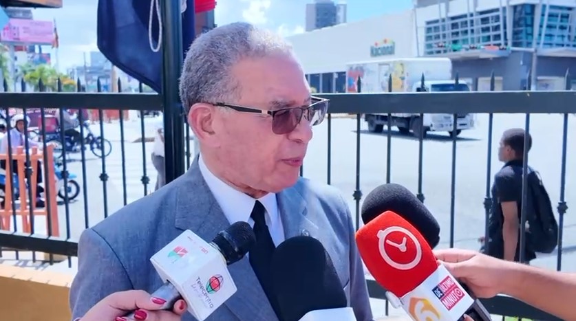 Instituto Duartiano anuncia que procederá legalmente contra responsables por deterioro y retiro de banderas