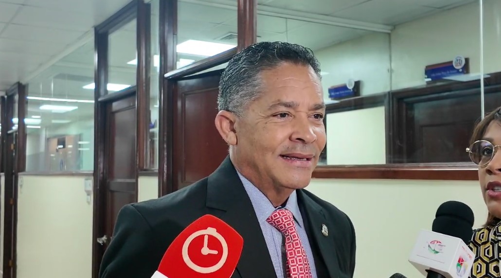 Diputado Eugenio Cedeño responde a Faride Raful: “Que esté tranquila o que se vaya a un convento”