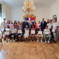 Embajada dominicana en España reconoce a estudiantes destacados con el Premio al Mérito Escolar 2025 