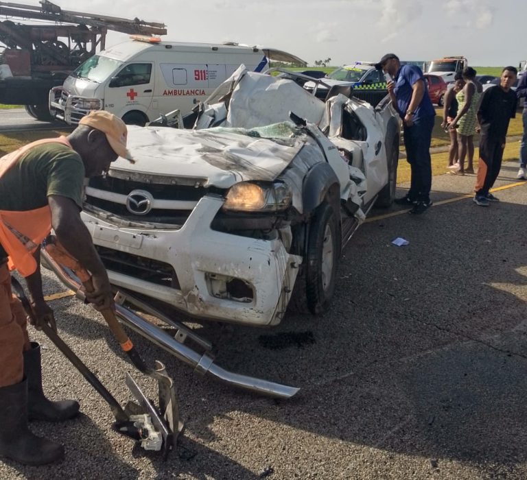 Accidente en la autopista del Coral deja 2 muertos y 4 heridos