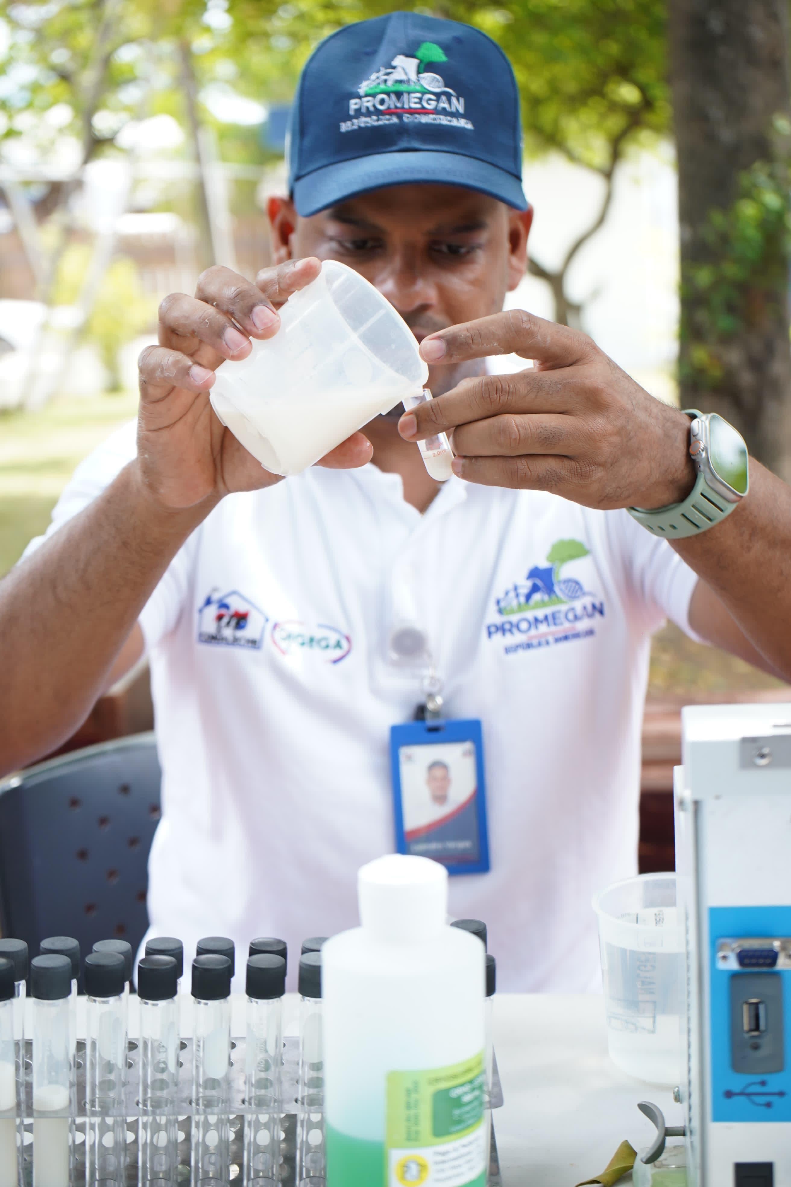 CONALECHE reafirma su compromiso con la calidad de la leche mediante monitoreos continuos