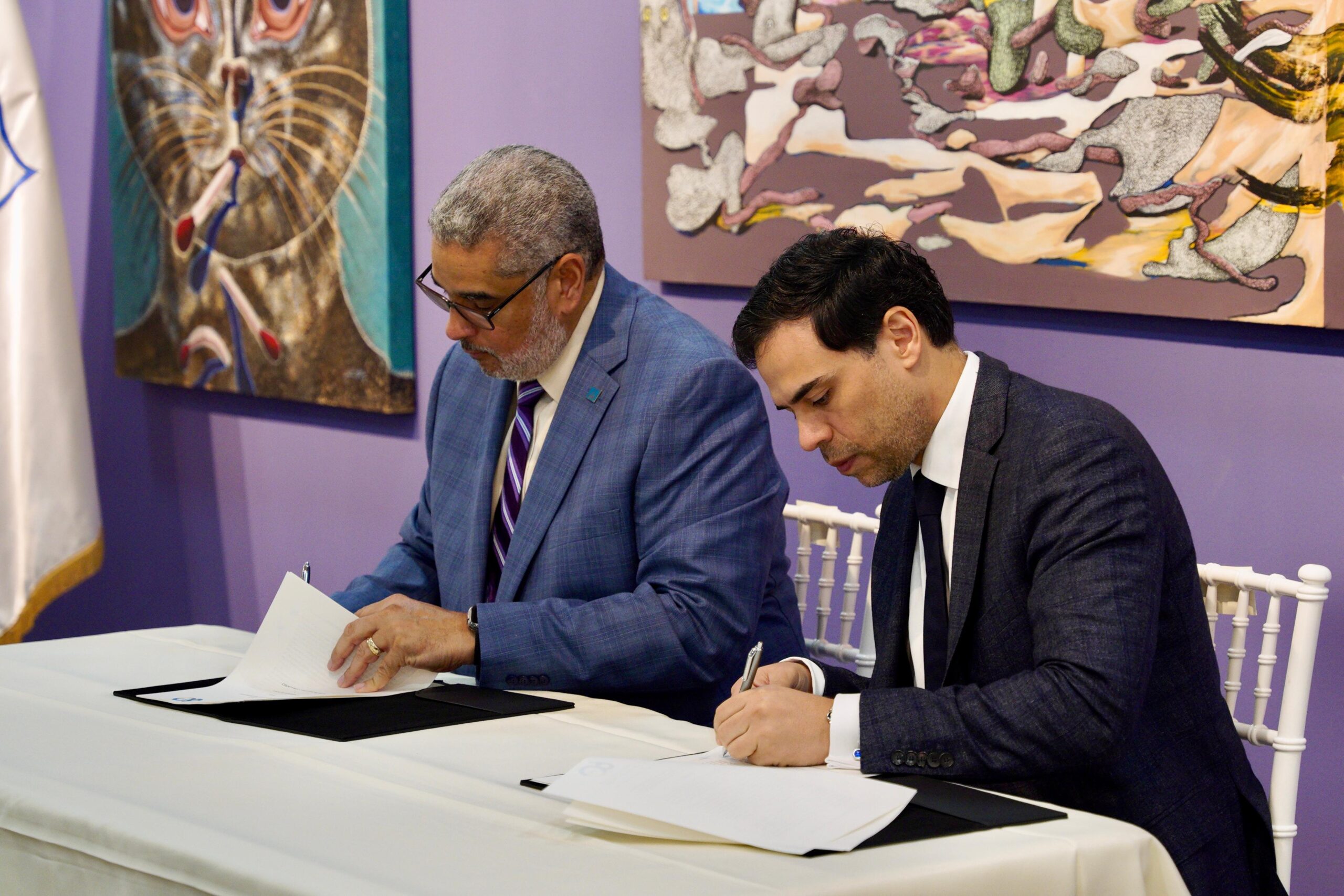Cultura y APEC firman alianza para impulsar formación artística y preservación del patrimonio dominicano