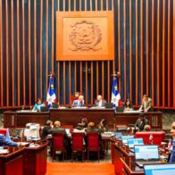 Senado aprueba en primera lectura reforma al Código de Trabajo: cesantía, licencias y teletrabajo