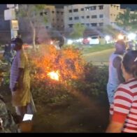 Residentes de San Isidro Labrador protestan con quema de neumáticos por larga tanda de apagones