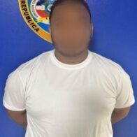 Se entrega “El Jalapeño” presunto implicado en muerte de un hombre y herir a tres personas en Santiago