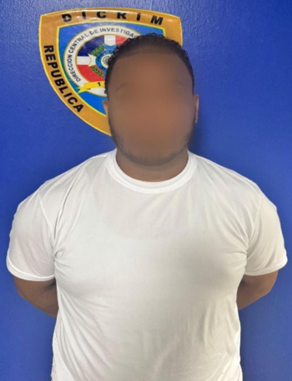 Se entrega “El Jalapeño” presunto implicado en muerte de un hombre y herir a tres personas en Santiago