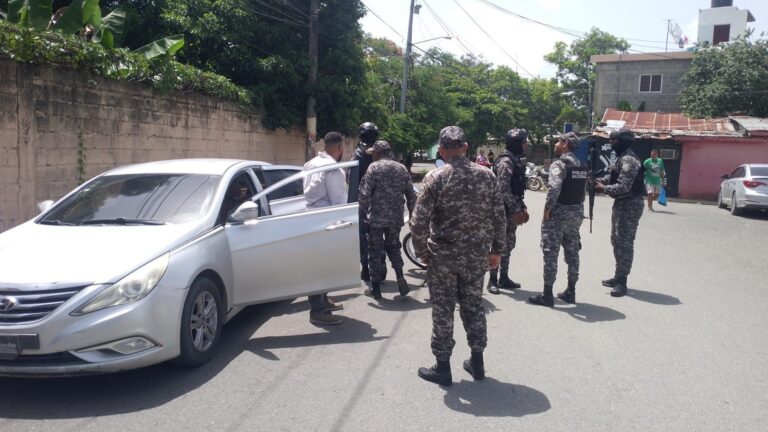 PN intensifica operativos preventivos en sectores de La Vega