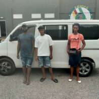 ERD detiene a dos hombres por transportar extranjera en situación migratoria irregular en Azua