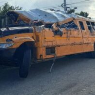 Autobús que se accidentó en Jamao–San Víctor quedó totalmente destruido