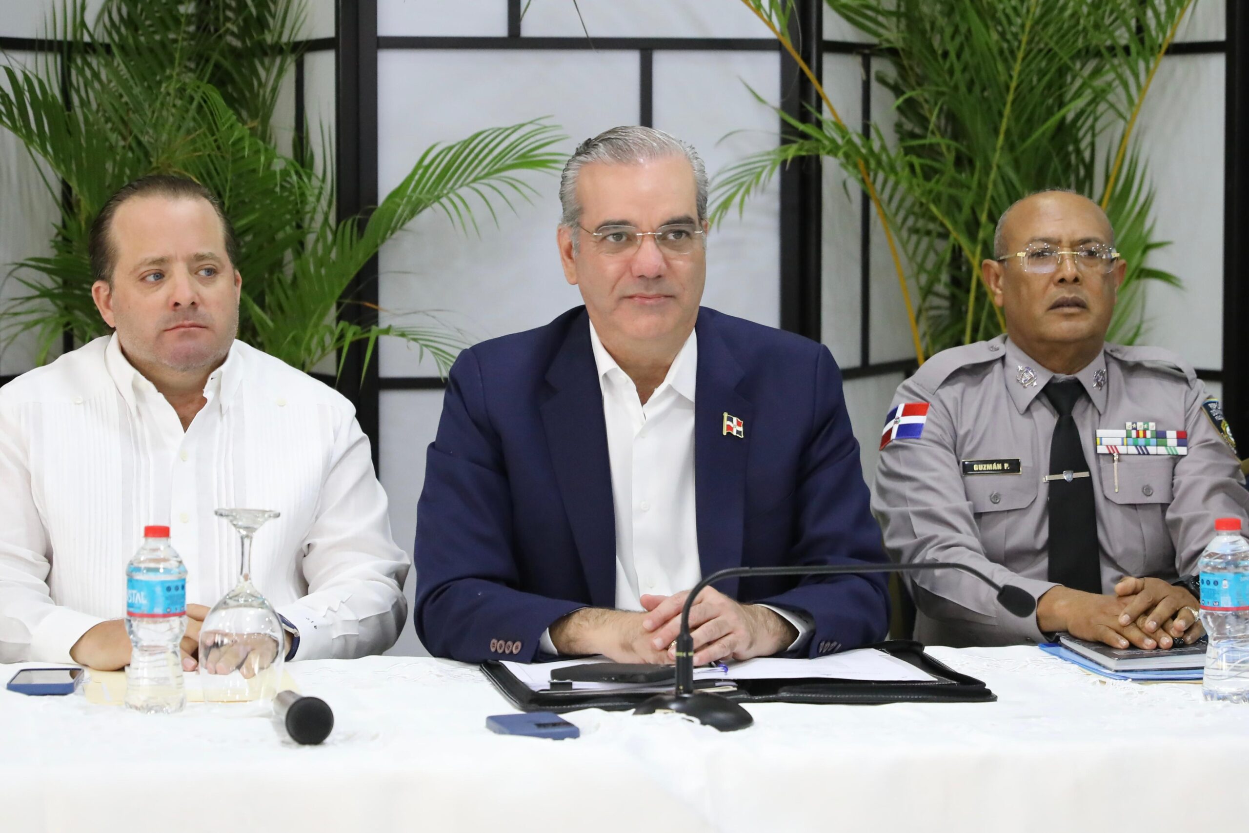 Presidente Abinader encabeza reunión de seguimiento al Plan de Seguridad Ciudadana