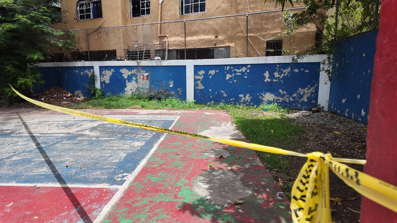 Consternación tras asesinato de mujer en cancha de Villa Faro; piden mayor patrullaje