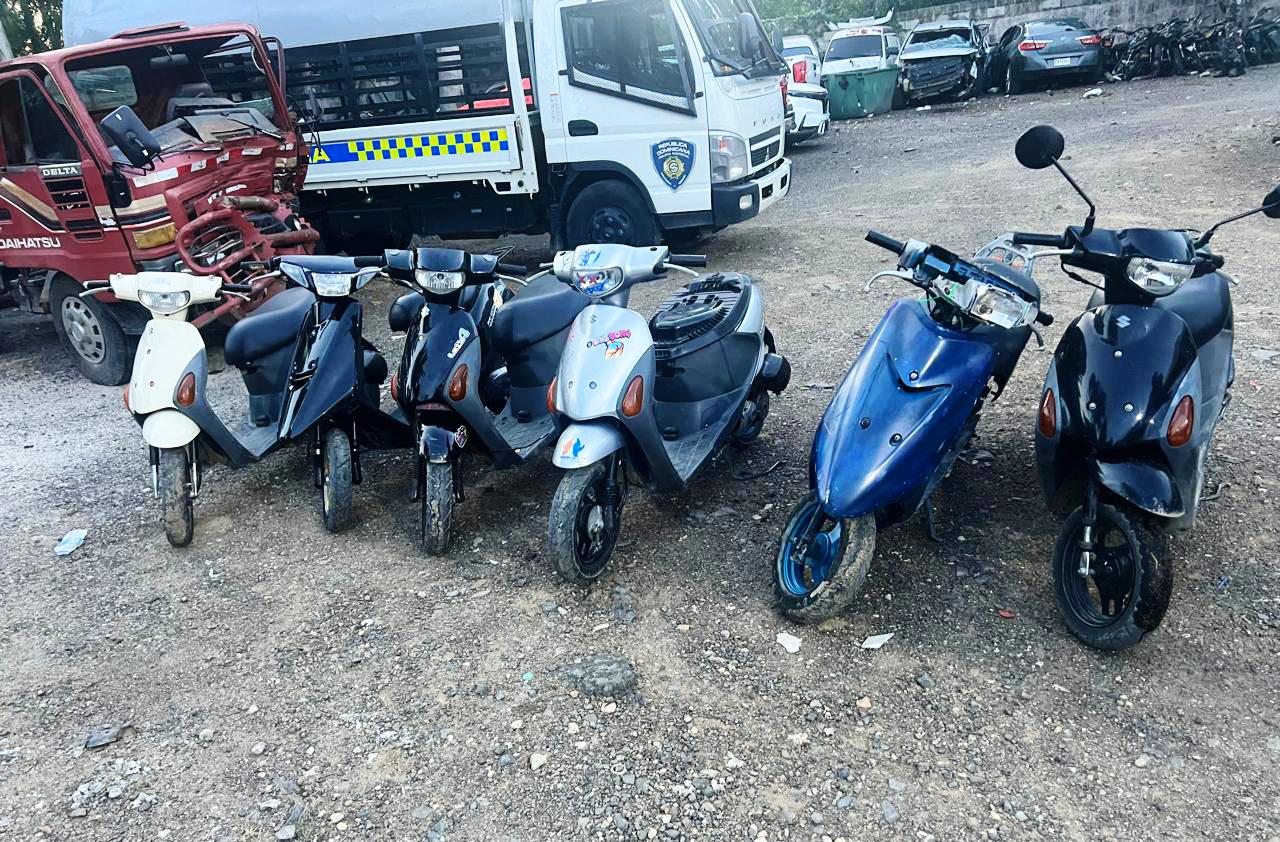 PN retiene 35 motocicletas clandestinas en Hato Mayor