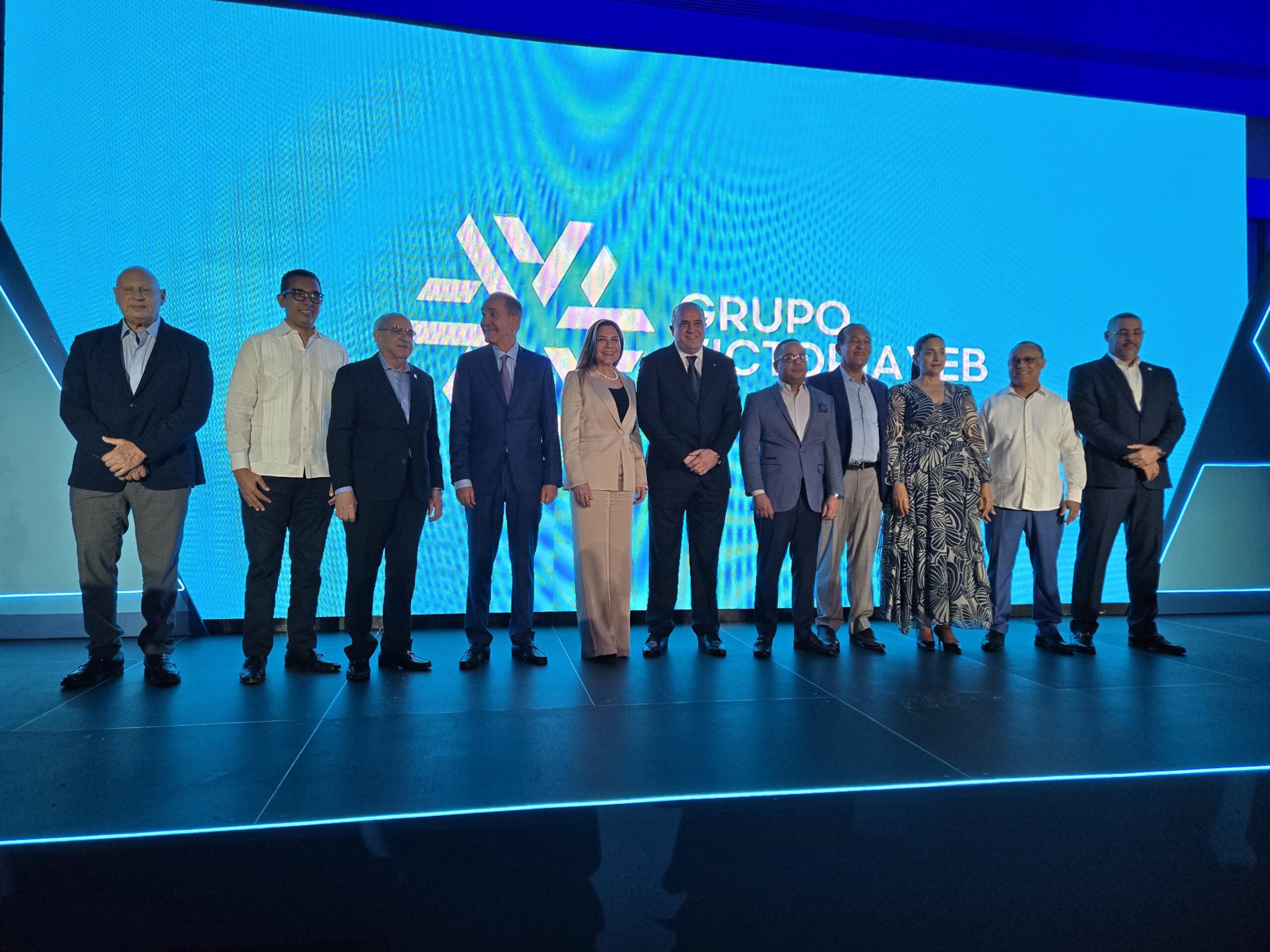 Grupo Victoria Yeb celebra 25 años liderando la industria farmacéutica