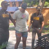 Aplazan para el viernes coerción a norteamericano acusado de lanzar perro del 11.º piso en DN