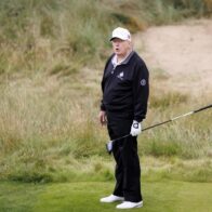 Donald Trump, presidente, magnate y dueño de 19 campos de golf