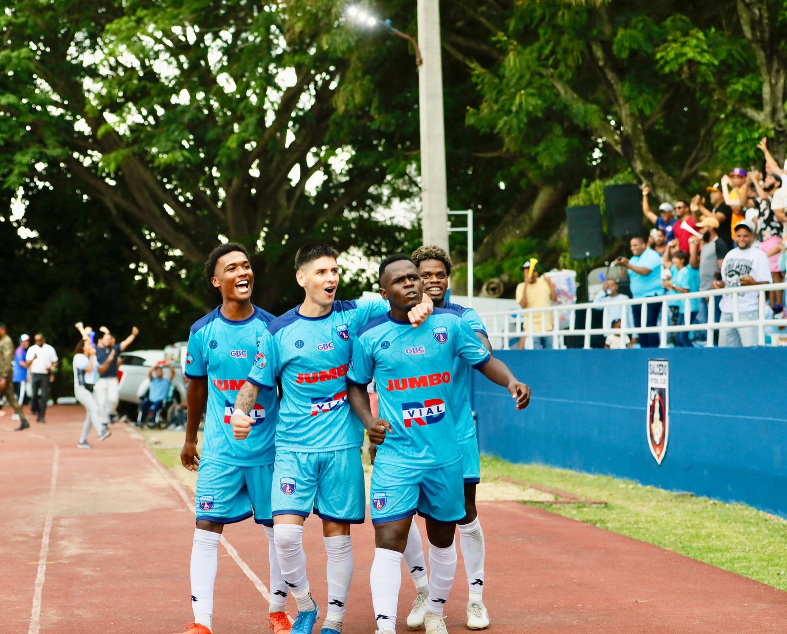 Salcedo FC sigue invicto y líder tras vencer a Jarabacoa