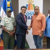Astacio y Consejo Municipal de Motoristas firman pacto para continuar con la regularización