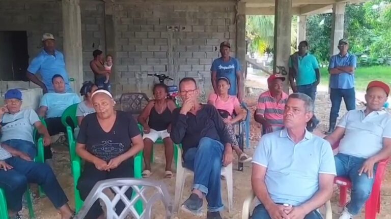 Comunitarios de Las Verdes en Villa Riva se oponen a reinstalación de punto de drogas
