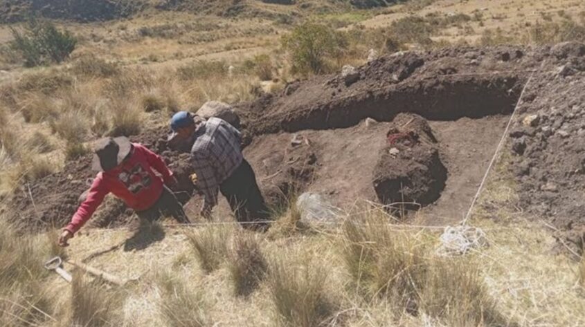 restos de una familia asesinada presuntamente por la Armada en 1984