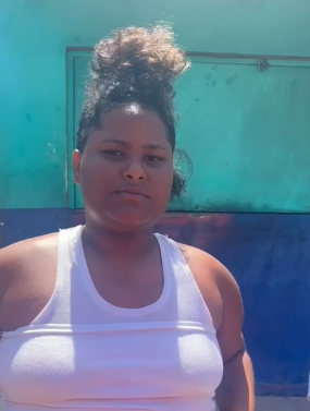 Joven de Nagua se entrega a las autoridades tras ser vinculada a supuesto atraco