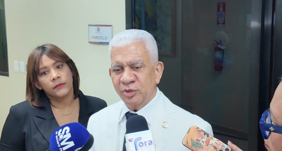 De los Santos afirma compromiso con reformas clave en apertura de nueva legislatura