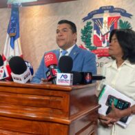 Tobías Crespo somete proyecto de ley para impulsar ciudadanía digital y municipios inteligentes