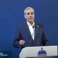 Gobierno cumple con meta de construcción de aulas
