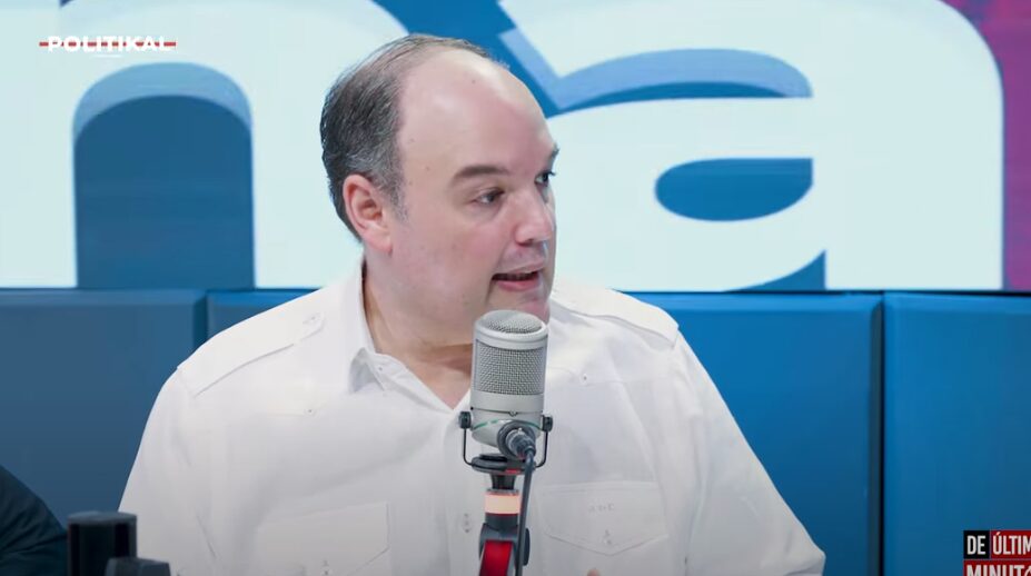 José del Castillo Saviñón respalda a Omar Fernández y lo califica como "el político del momento”
