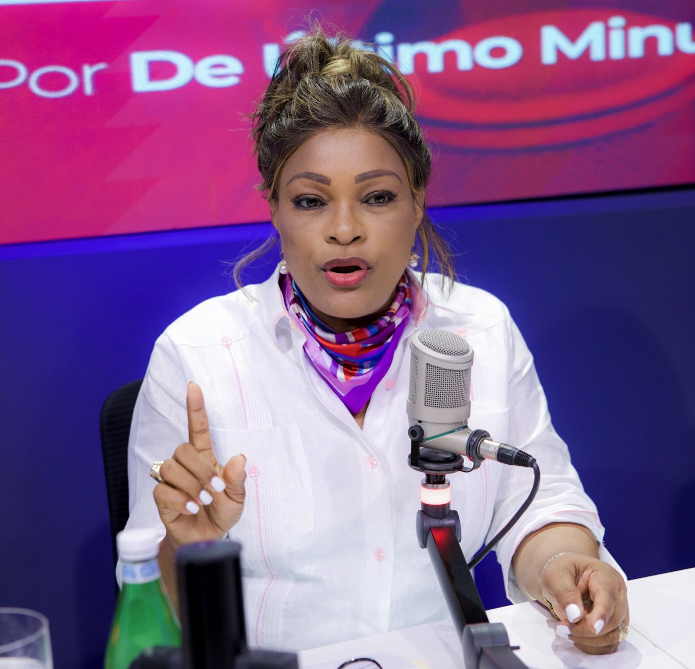 Diputada y terapeuta Altagracia de los Santos sobre traumas en relaciones: "un clavo no saca otro clavo"