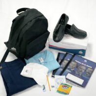 Kit escolar de Inabie.