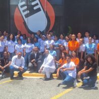 Darian Vargas imparte charla motivacional a jóvenes en Bávaro Media Group