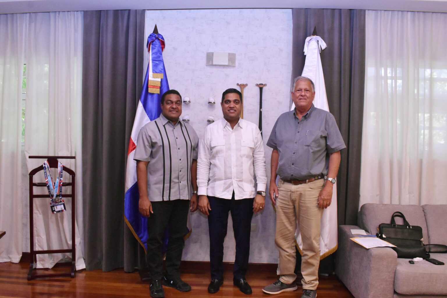 Ministro de Deportes coordina con Fundación García Saleta y Comité Organizador para la sostenibilidad del Centro Olímpico Juan Pablo Duarte