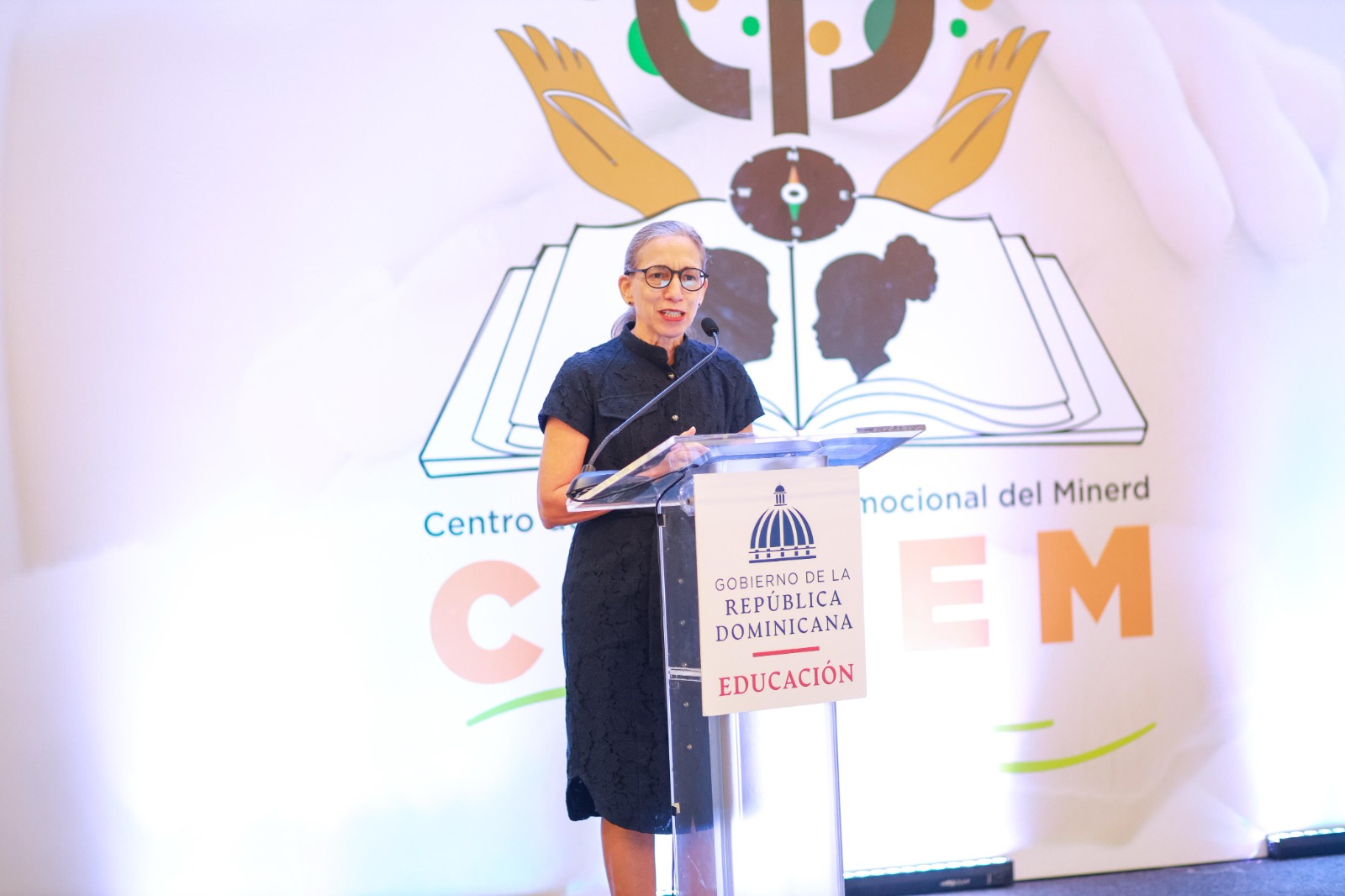 MINERD fortalece el CAPEM y crea alianzas para el bienestar psicoemocional escolar