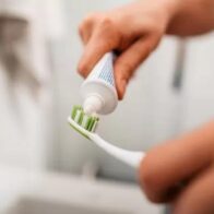 Costa Rica ordena retiro de pasta dental Colgate por riesgo a la salud
