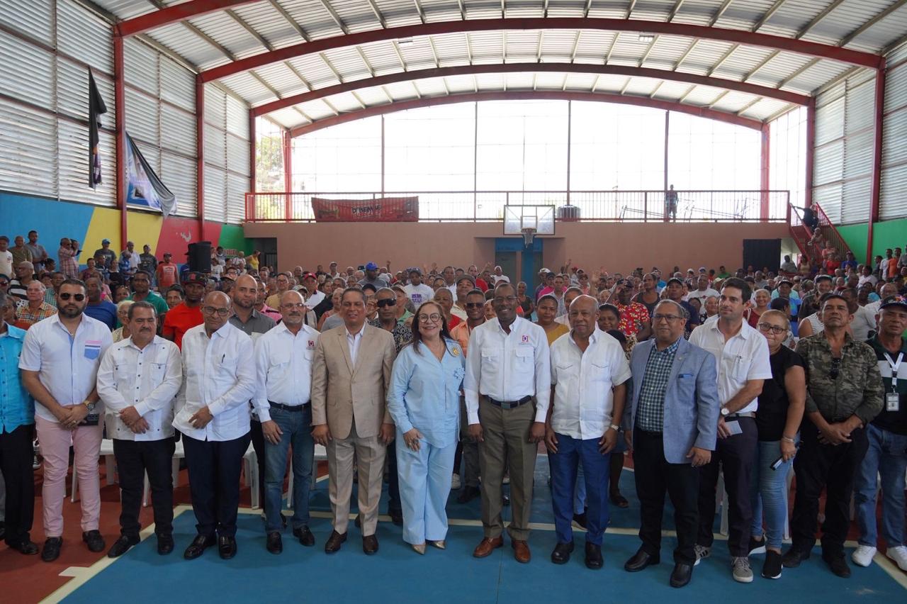 Inician trabajos de titulación en cinco sectores de Hato del Yaque, Santiago