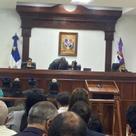 Tras más de cinco horas de espera, juezas suben a leer la sentencia del caso Antipulpo