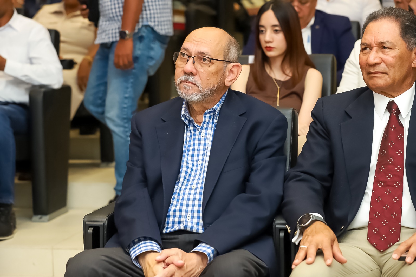 UASD reconoce al ingeniero Leonardo Reyes Madera, director de Onesvie