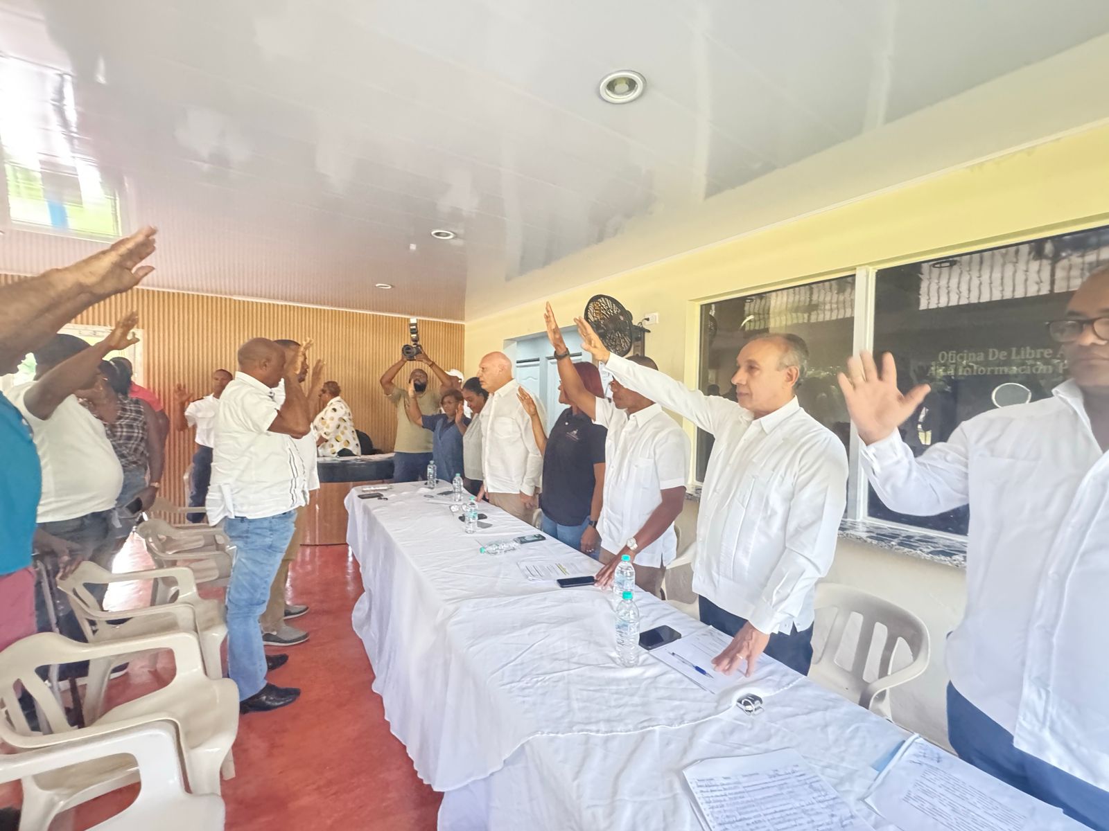 Juramentan del Consejo Desarrollo Municipal en Arroyo Barril con respaldo legal y participación multisectorial